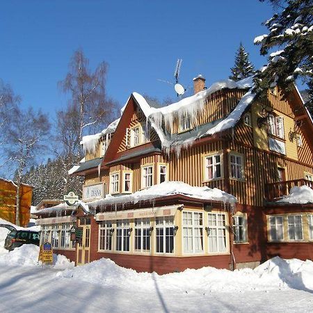 Hotel Diana Špindlerŭv Mlýn Exteriör bild