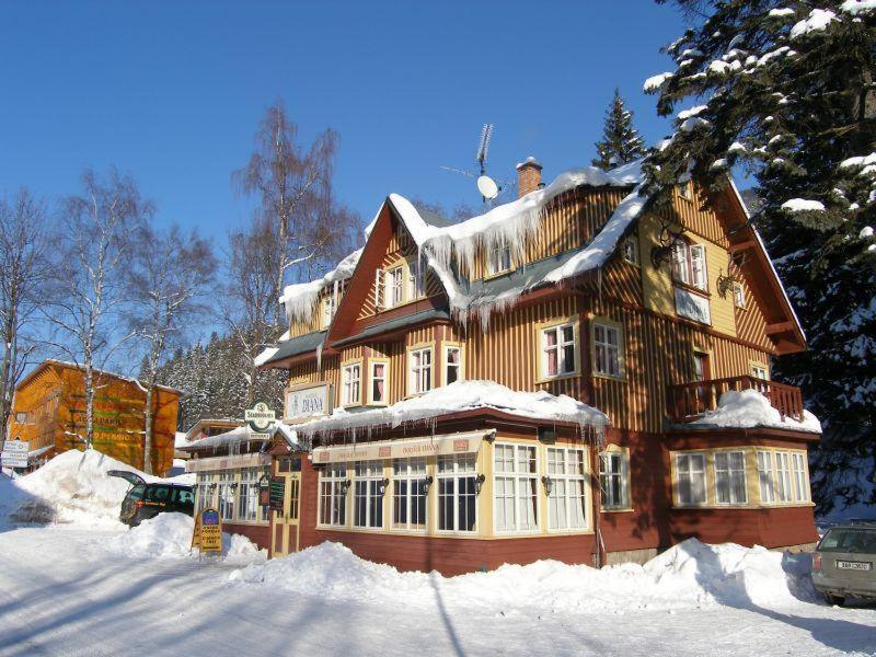 Hotel Diana Špindlerŭv Mlýn Exteriör bild